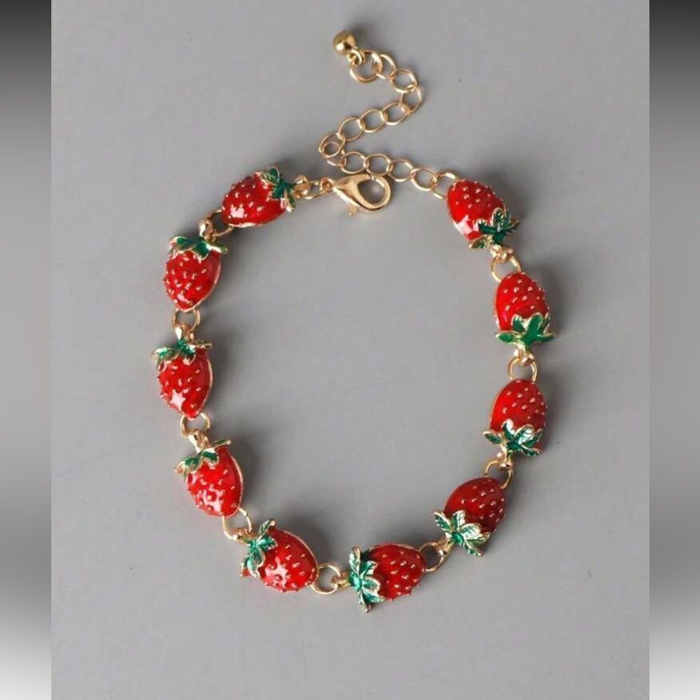 Strawberry Charm Bracelet S874